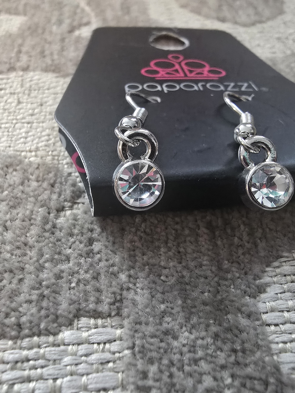 paparazzi Silver Crystal Dangle Earrings